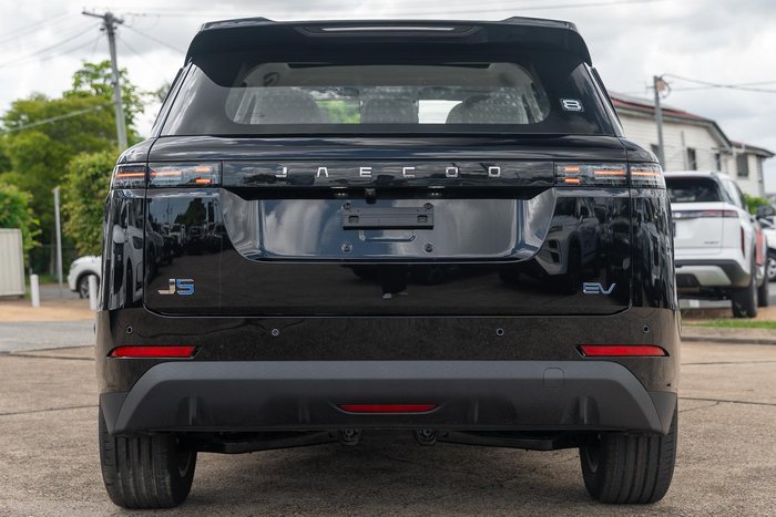 2025 Jaecoo J5 EV Summit