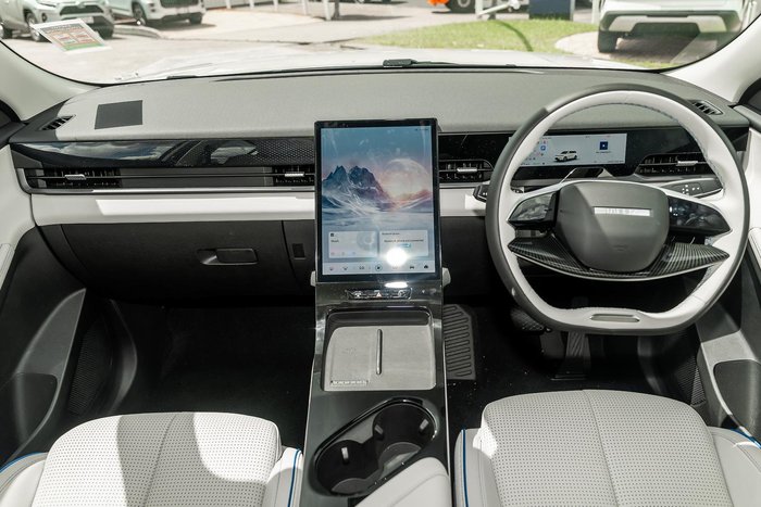 2025 Jaecoo J5 EV Summit