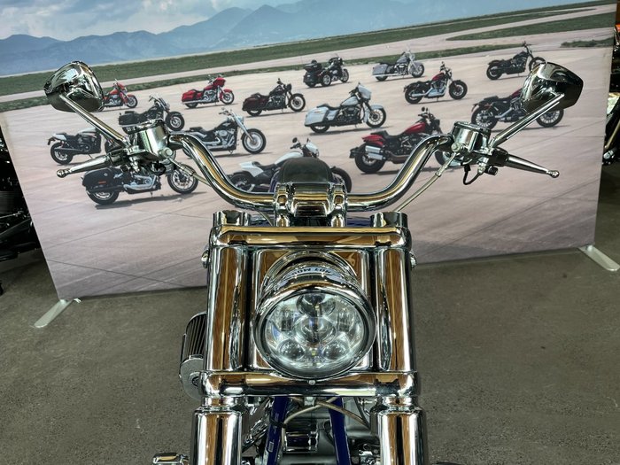 2014 Harley-davidson 2014 HARLEY-DAVIDSON 1800CC FXSBSE CVO BREAKOUT Silver