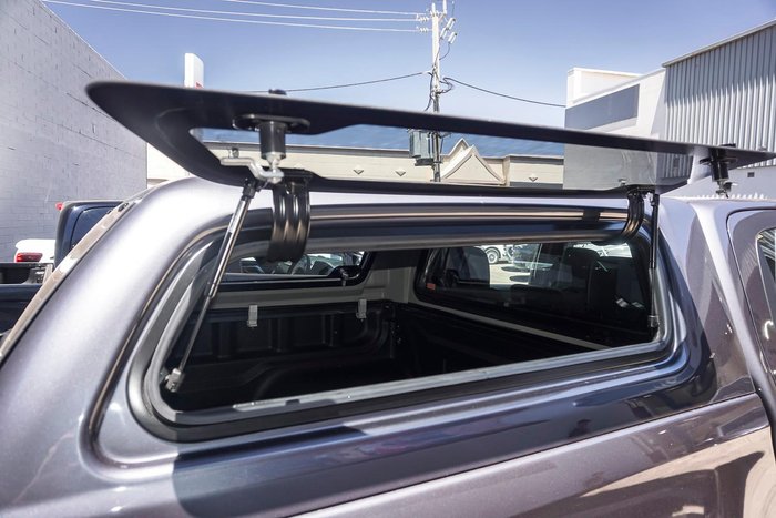 2025 Isuzu D-MAX LS-U