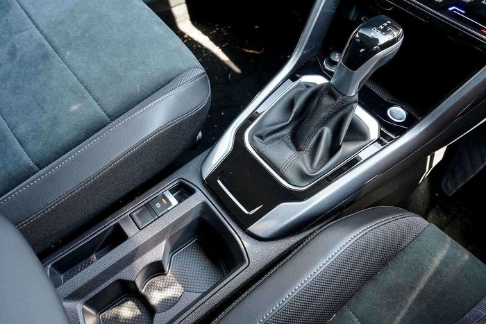 2025 Volkswagen T-Roc 110TSI Style