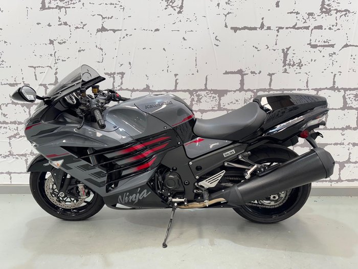 2022 Kawasaki Ninja ZX-14R ABS (ZX1400J) Ninja Grey