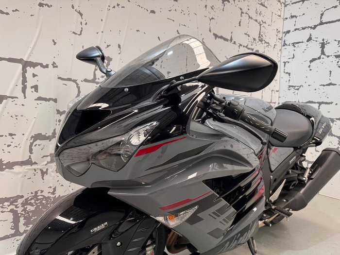 2022 Kawasaki Ninja ZX-14R ABS (ZX1400J) Ninja Grey