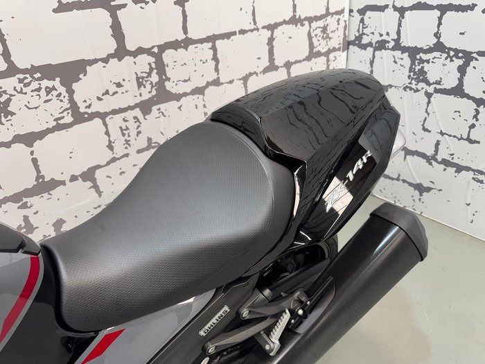 2022 Kawasaki Ninja ZX-14R ABS (ZX1400J) Ninja Grey