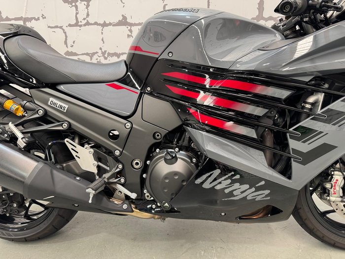 2022 Kawasaki Ninja ZX-14R ABS (ZX1400J) Ninja Grey