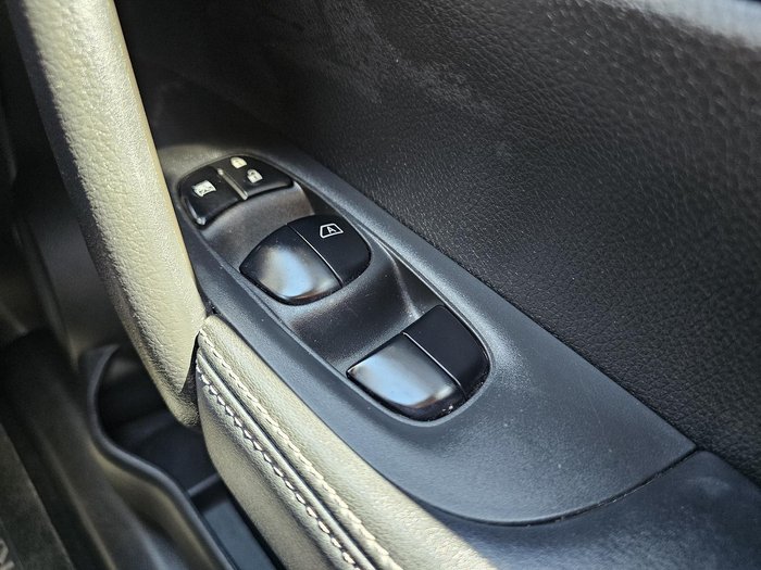 2019 Nissan X-TRAIL ST