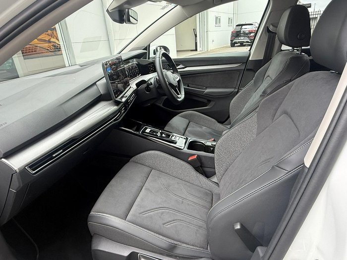 2025 Volkswagen Golf 110TSI Style