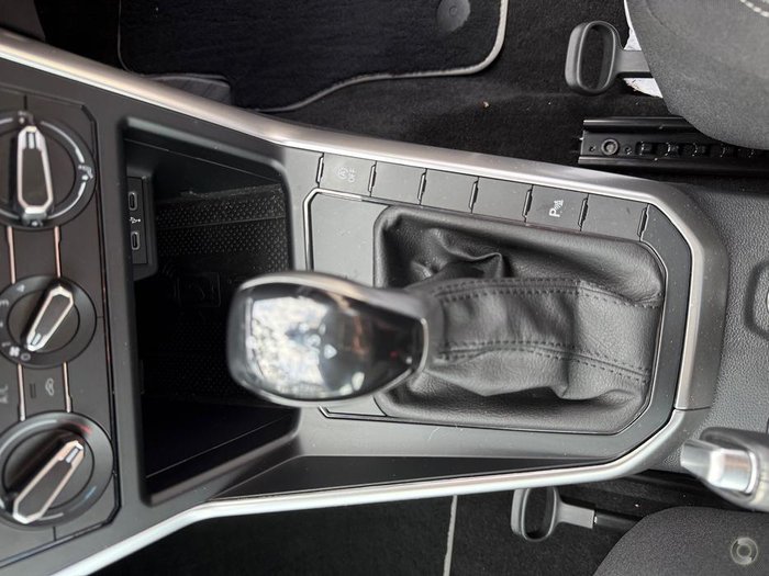 2025 Volkswagen Polo 85TSI Life