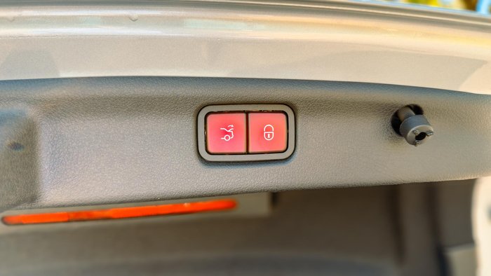 2021 Mercedes-Benz C-Class C200