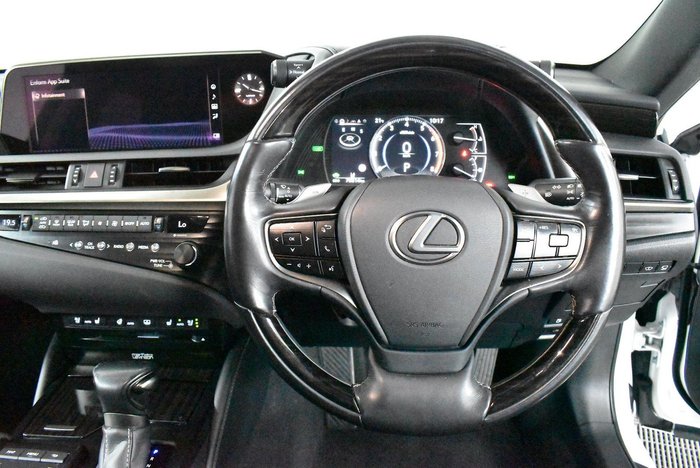 2019 Lexus ES 300h Luxury
