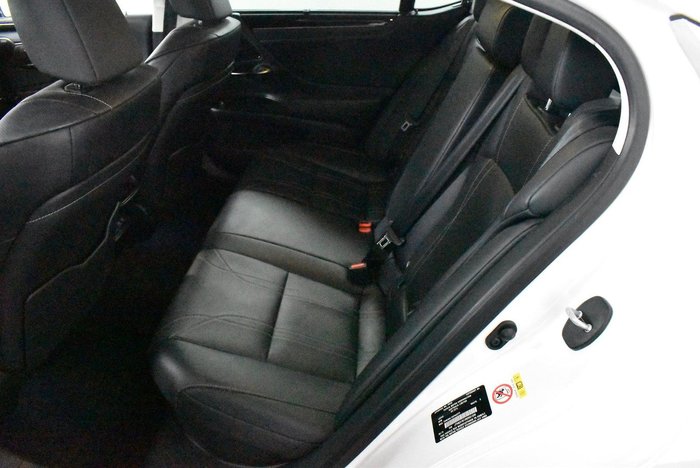 2019 Lexus ES 300h Luxury