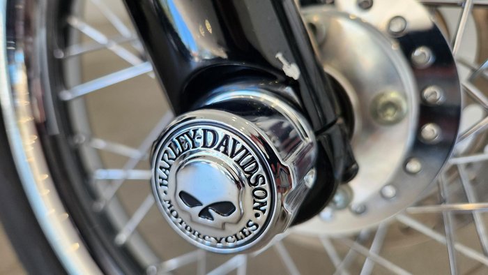 2008 Harley-Davidson Dyna Super Glide Custom 1584 (FXDC) Dyna Black