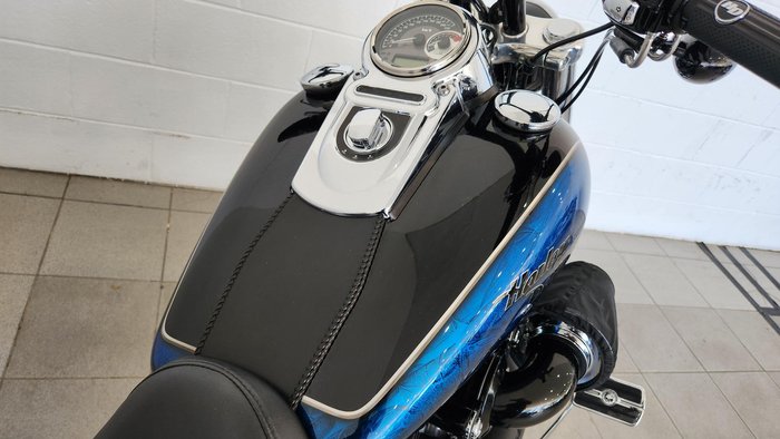 2008 Harley-Davidson Dyna Super Glide Custom 1584 (FXDC) Dyna Black