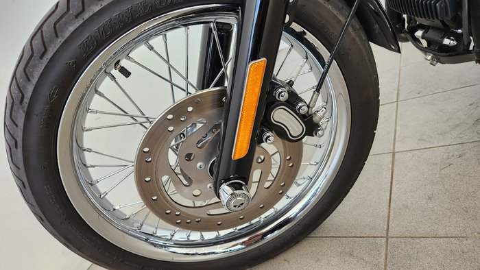 2008 Harley-Davidson Dyna Super Glide Custom 1584 (FXDC) Dyna Black