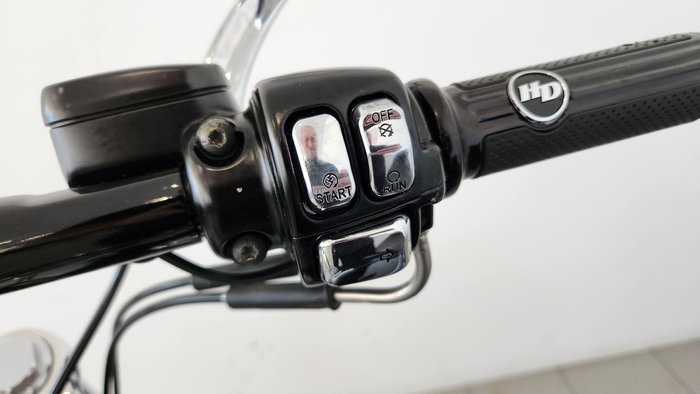 2008 Harley-Davidson Dyna Super Glide Custom 1584 (FXDC) Dyna Black