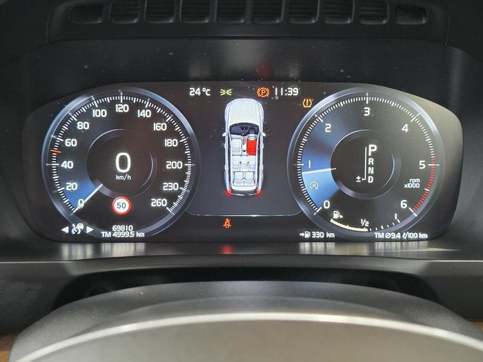 2020 Volvo XC90 D5 Momentum