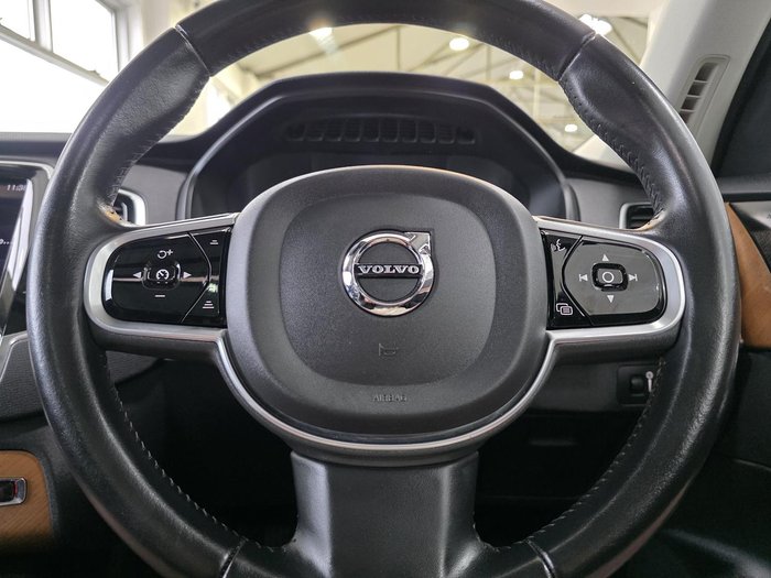 2020 Volvo XC90 D5 Momentum