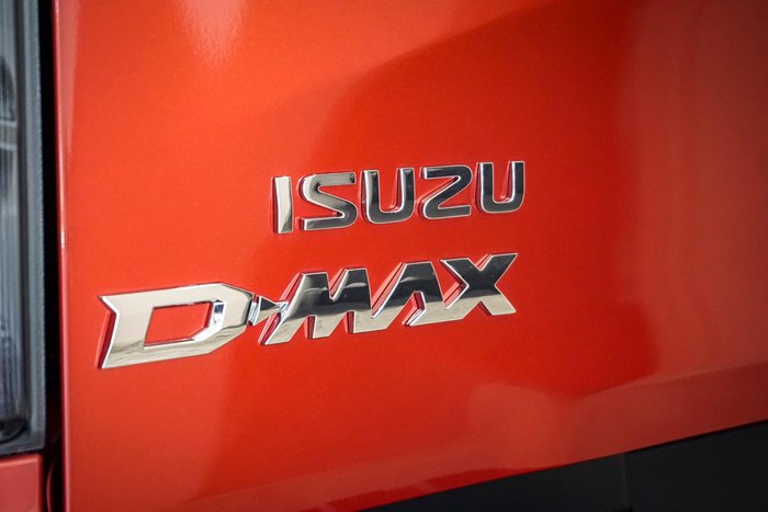 2025 Isuzu D-MAX X-TERRAIN
