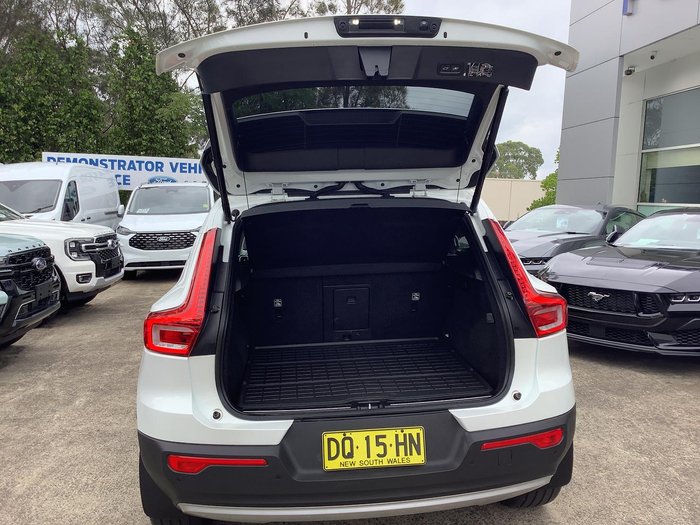 2021 Volvo XC40 T4 Inscription