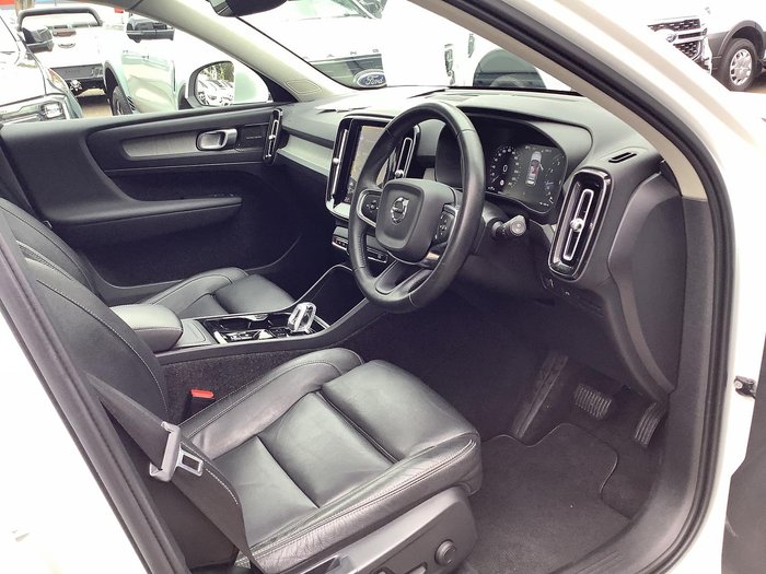 2021 Volvo XC40 T4 Inscription