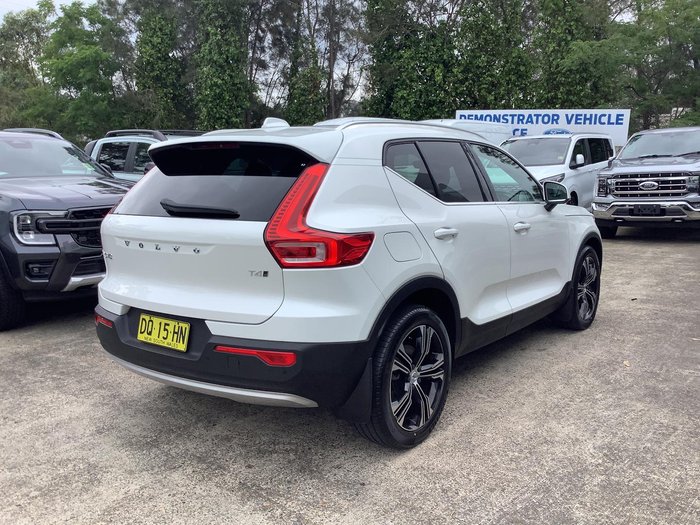 2021 Volvo XC40 T4 Inscription