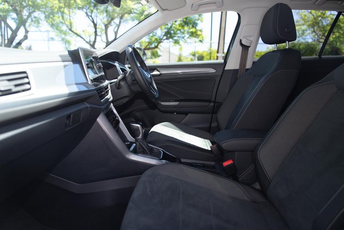 2025 Volkswagen T-Roc 110TSI Style