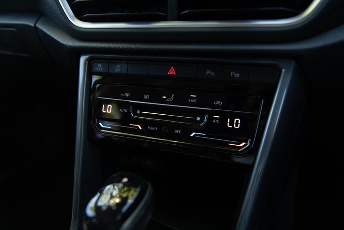 2025 Volkswagen T-Roc 110TSI Style