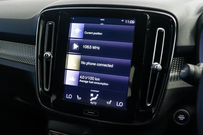 2020 Volvo XC40 T5 R-Design