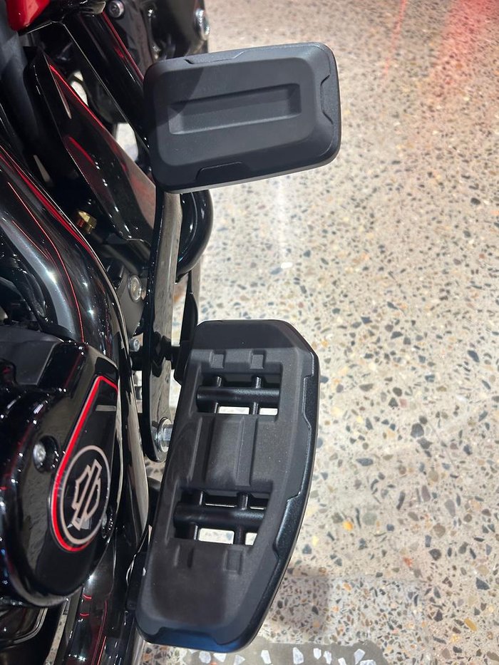 2025 Harley-Davidson CVO Road Glide ST 121 (FLTRXSTSE) Touring Red