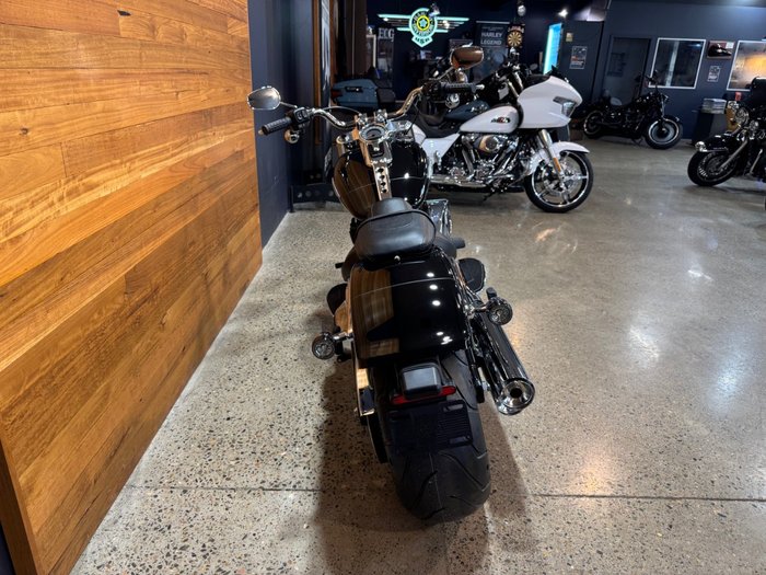 2025 Harley-davidson FLFB FAT BOY (117) BLACK