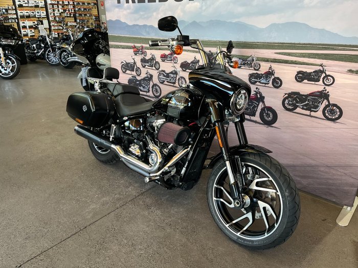 2021 Harley-davidson FLSB SPORT GLIDE (107) Black
