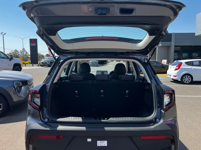 2025 Mahindra XUV3XO AX7L