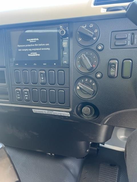 2024 Fuso Fighter 2427 White