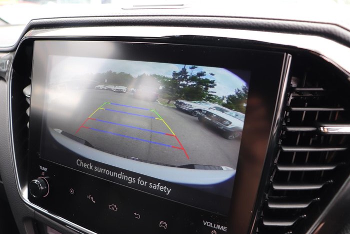 2025 Isuzu D-MAX BLADE