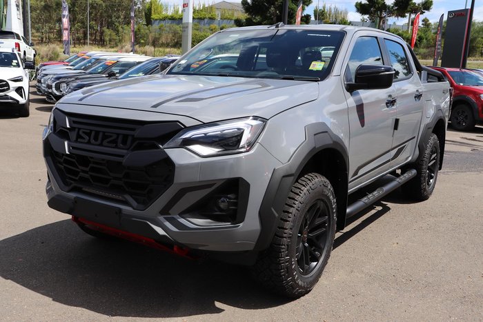 2025 Isuzu D-MAX BLADE