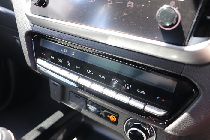 2025 Isuzu D-MAX LS-U+