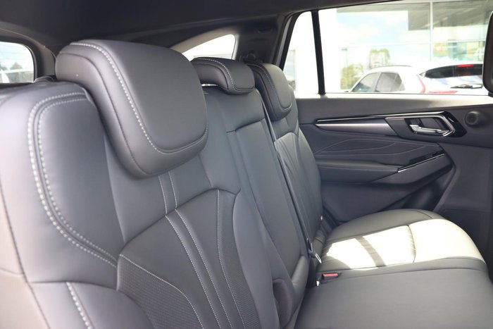 2025 Isuzu MU-X LS-T