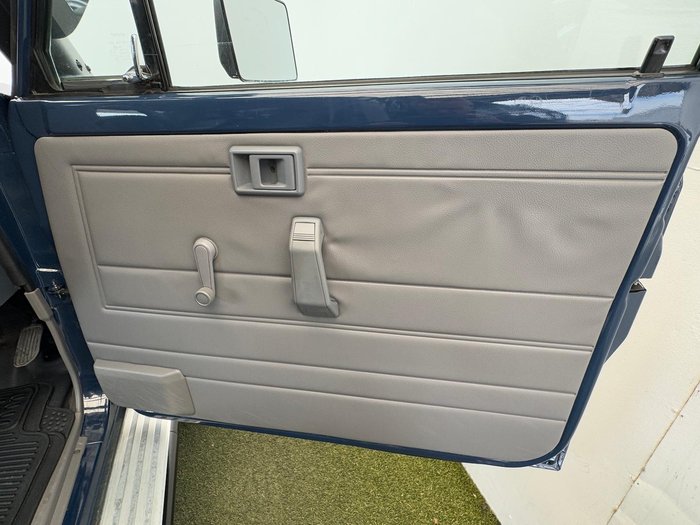 2023 Toyota Landcruiser GX