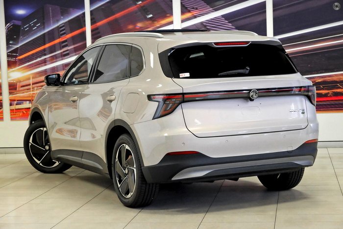 2025 MG MGS5 EV Essence 62 ZS3EM MY25 Champagne Gold