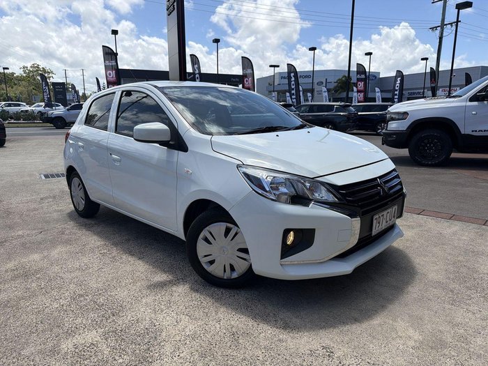 2021 Mitsubishi Mirage ES