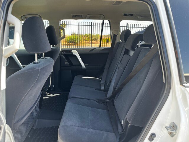 2021 Toyota Prado PRADO DSL WGN AT GXL 4277430 004