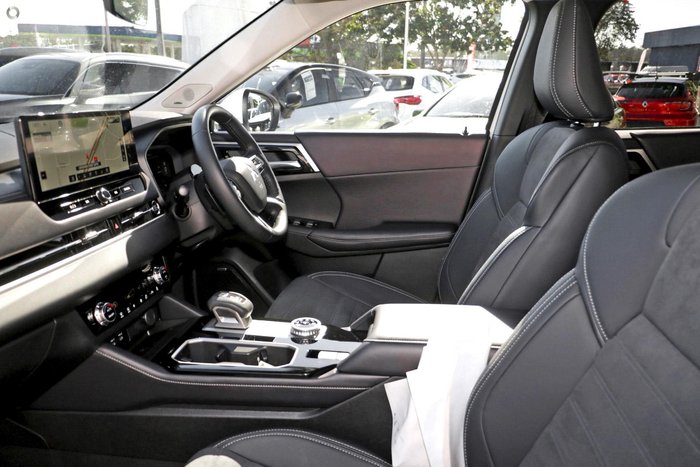2025 Mitsubishi Outlander Aspire