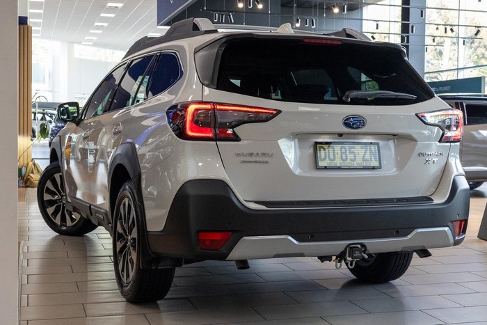 2025 Subaru Outback AWD Touring XT 6GEN MY25 AWD Crystal White