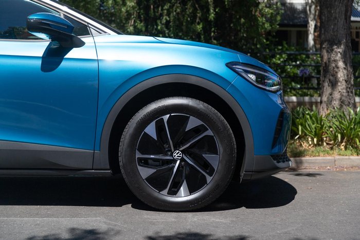 2025 Volkswagen ID.4 Pro