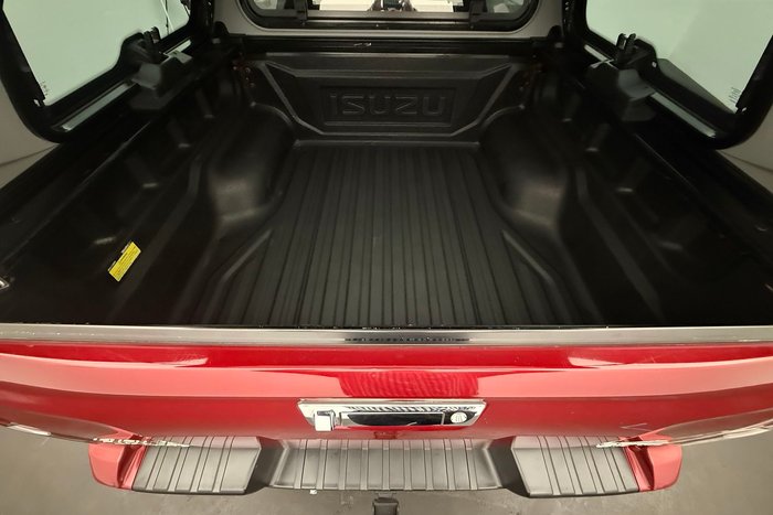 2021 Isuzu D-MAX LS-U