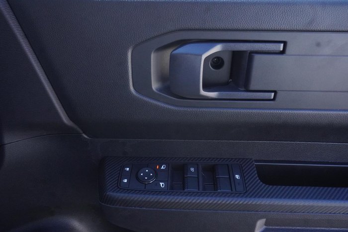 2025 Mitsubishi Triton GLX