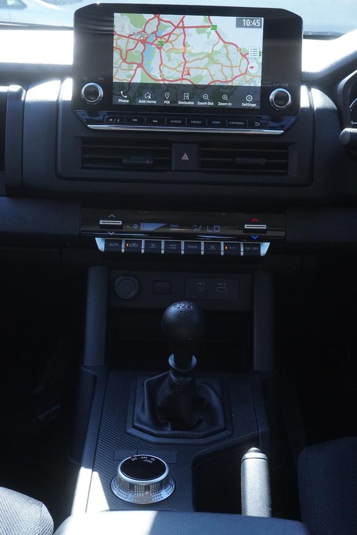 2025 Mitsubishi Triton GLX