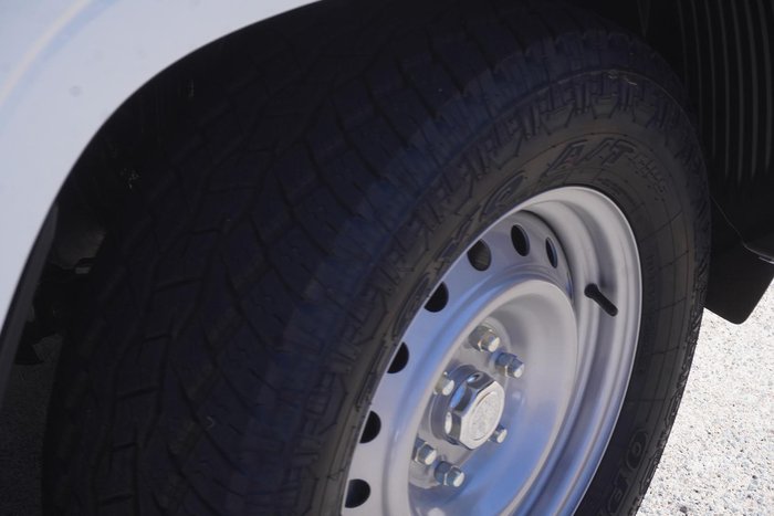 2025 Mitsubishi Triton GLX