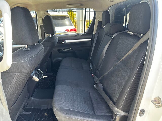 2021 Toyota Hilux HILUX 4x4 2.8L DSL D/C/C 6AT SR5 2U76950 001