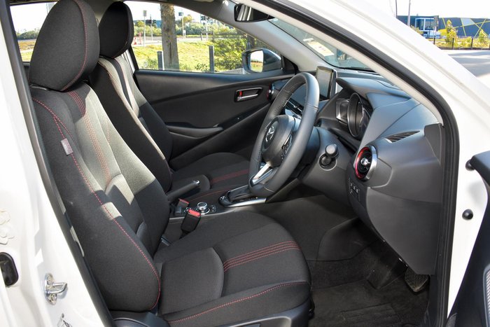 2025 Mazda 2 G15 Evolve